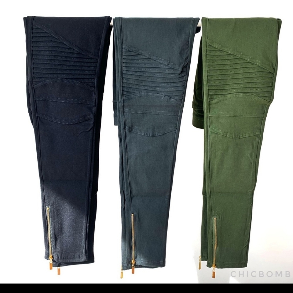 Black Moto Pants w/ankle zipper s/m